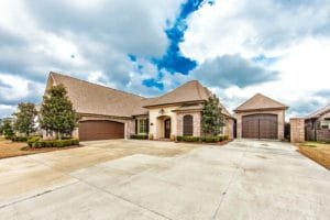 281 Riverwood Houma LA