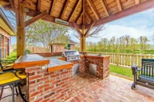 Out door kitchen for Real Estate Photos by Kirk Voclain